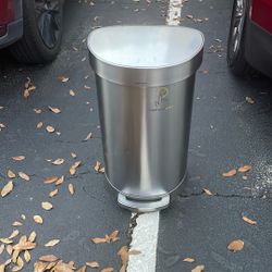 Pop Up Trash Can