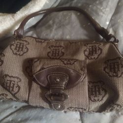 Tommy Hilfiger  Barrel Bag