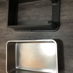 Gently used stainless steel Litter box