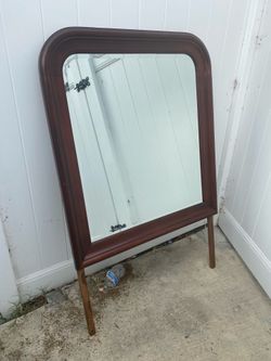 Furniture, dresser mirror