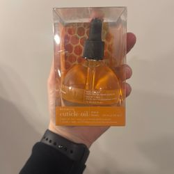 Cuticle oil 