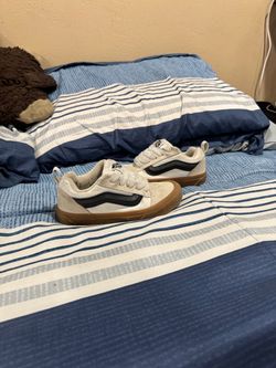 Boy vans