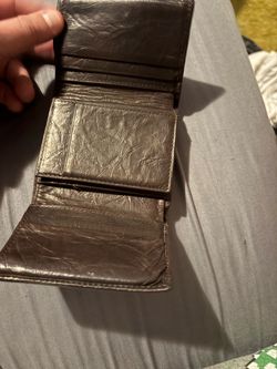 Used fossil wallet