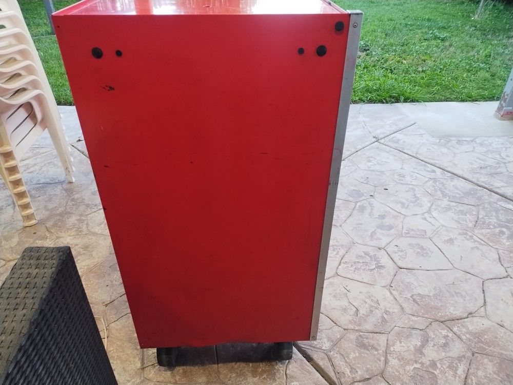 snap on tool box
