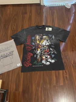 Brand new valley dreams shirt size medium with bag and tags