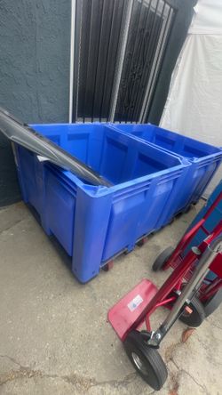 Pallet container