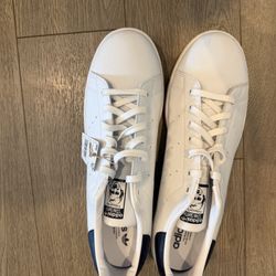 Stan Smith -Size 14