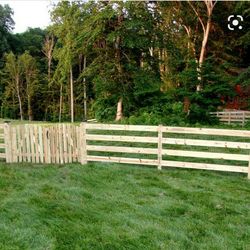 Paddock Fence 4ft Tall  End Black Wire
