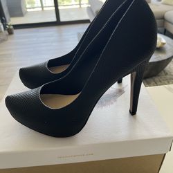 New in box Jessica Simpson Black high heels