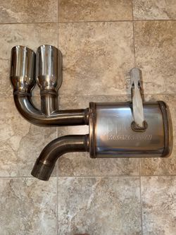 MagnaFlow Street Series Axle-Back Performance Exhaust