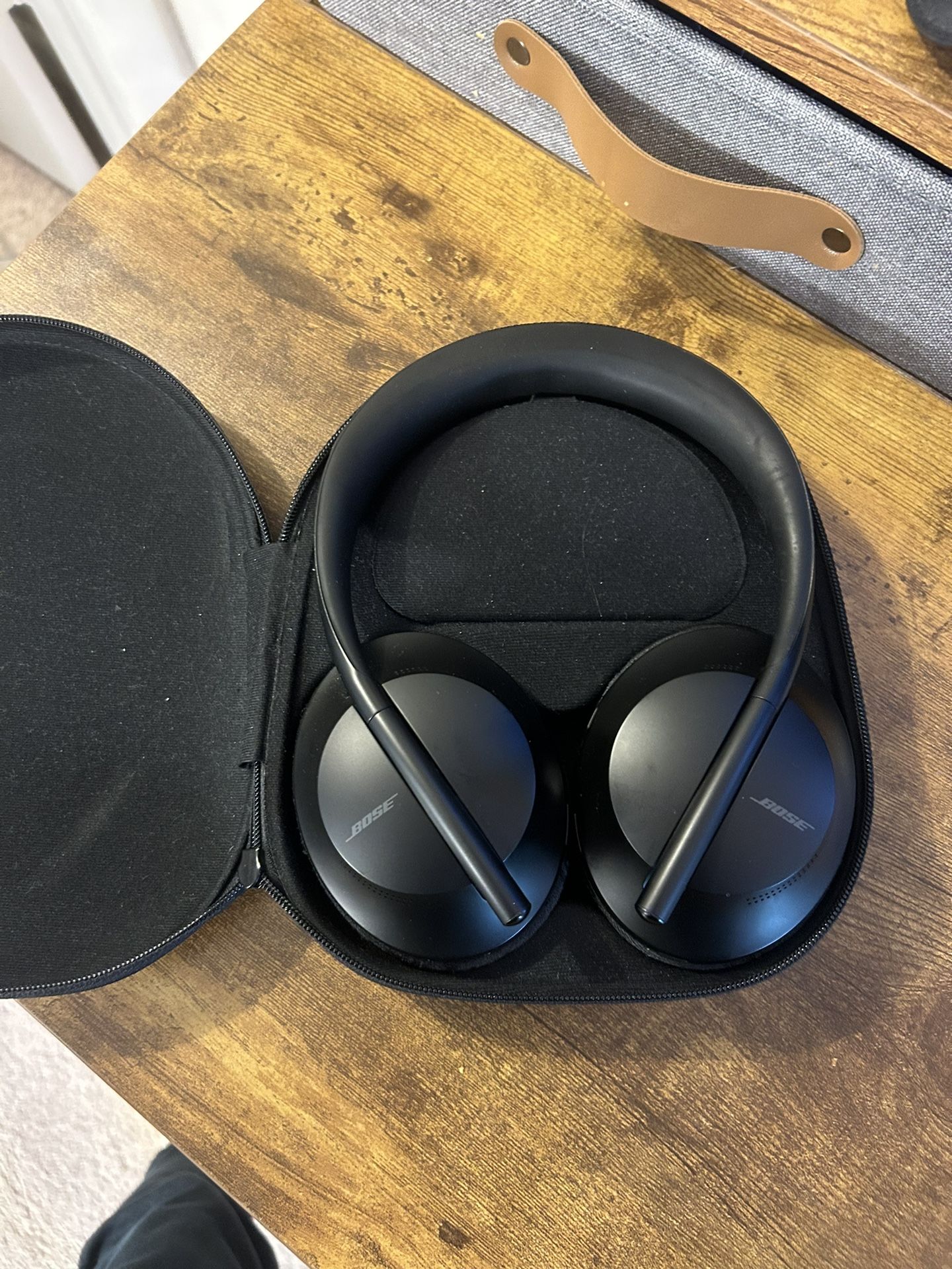 Bose 700 Noise Canceling Headphones