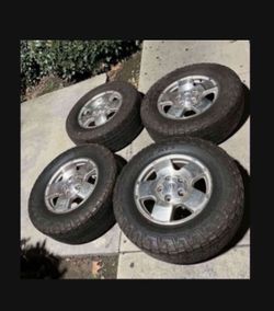 4 X 275/70r18 5x150 5x5.51 Stock Alloy Tundra Sequoia Wheels Rims Tires!!!!!!!!!!!!!!