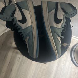 Air Jordan 1