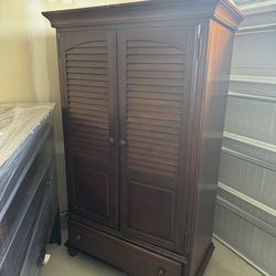 TV Armoire / Wardrobe