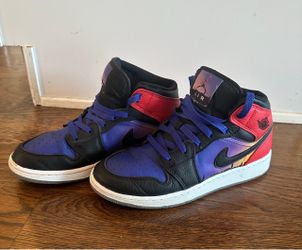 Air Jordan 1 Mid GS "Skyline" (Size 6Y)