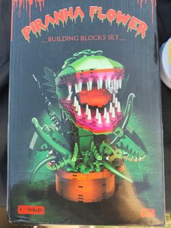 Piranha Flower Building Blocks Set