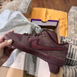 Nike Dunk Low “City Of Burgundy Crush”