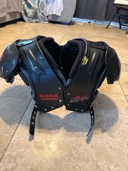 Riddell Power SPK+ Adult Small Football Shoulder Pads
