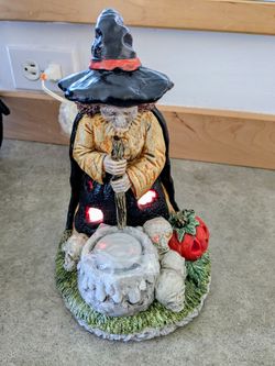 Vintage 1(contact info removed)s Halloween Ceramic Light-Up Witch Figurine- Works Perfectly! (35.00)
