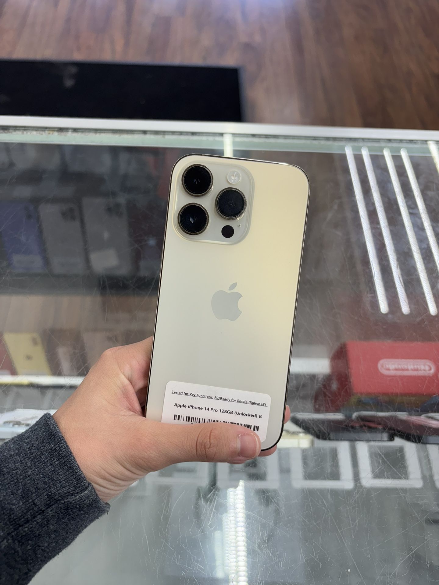 iPhone 14 Pro Unlocked 128gb $99 Down