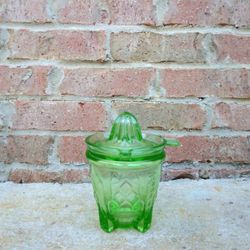 Vintage Federal Glass Green Uranium Glass 2-Piece Reamer/Measuring Cup 