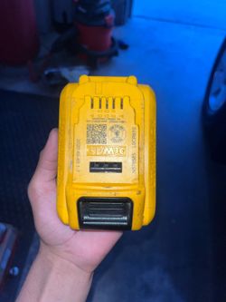 4.0AH Dewalt Battery