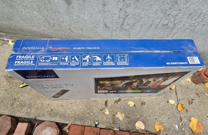 32" LED Insignia TV, Fire TV Edition, 720p

60hz