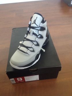 Air Jordan 28's SE