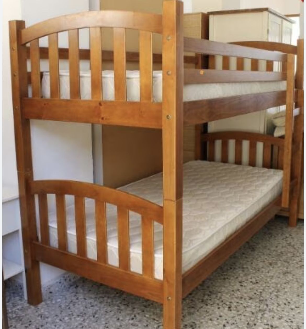 Bunk Bed With Trundle