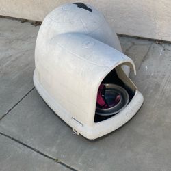 Dog House 