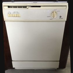 GE Dishwasher White
