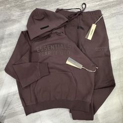 Essentials Plum set size Medium