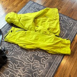 Oakley XL Jacket And Pant Set