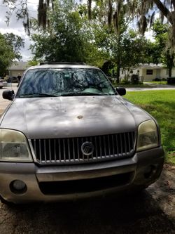 2004 Mercury mountaineer