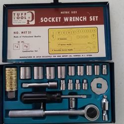 Tuff Tool Metric Size Scoket Wrench Set