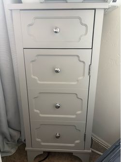 Small cabinet