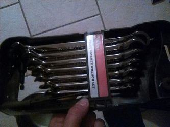 7 piece thatching wrench set