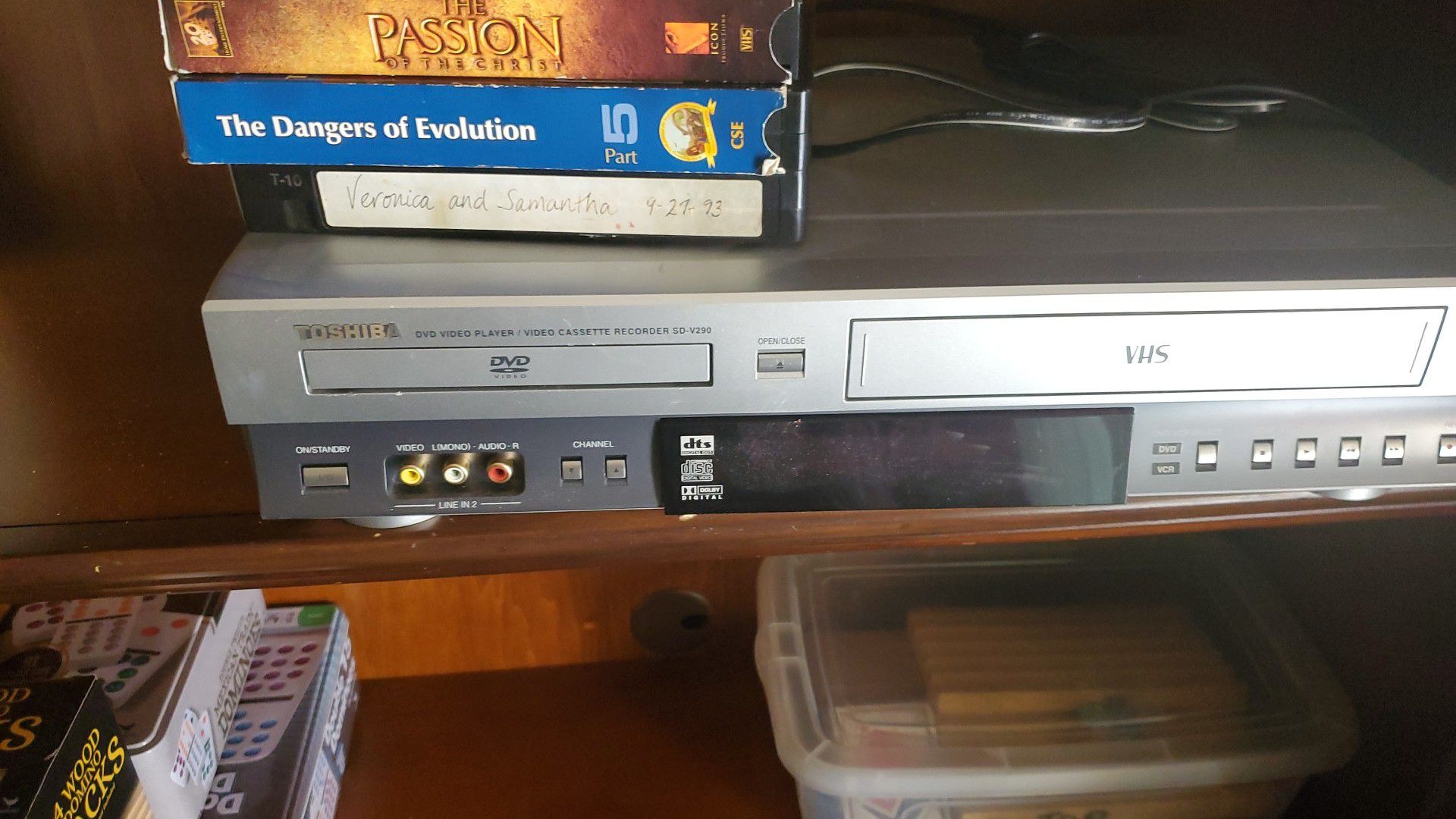Toshiba dvd and vhs player