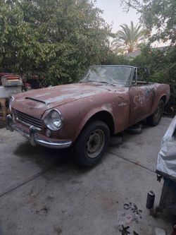 68 Datsun Roadster