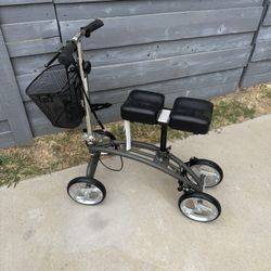 seated knee scooter / seated knee walker,