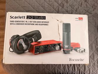 Focusrite Scarlett 2i2 Studio 4th Gen Recording Bundle – Mic + Headphones