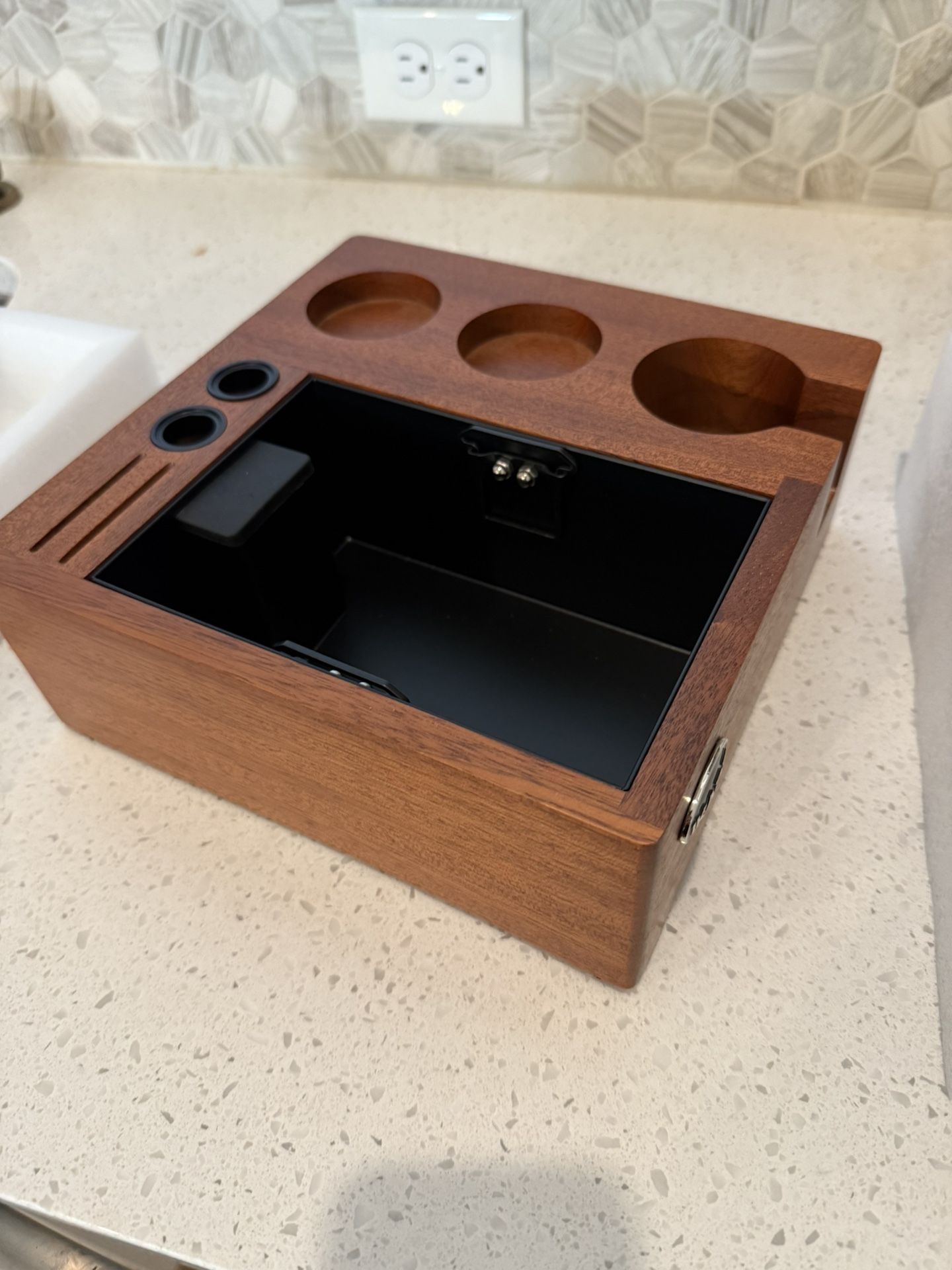 New In Box IKAPE Espresso knock box