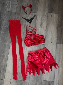 Costume small