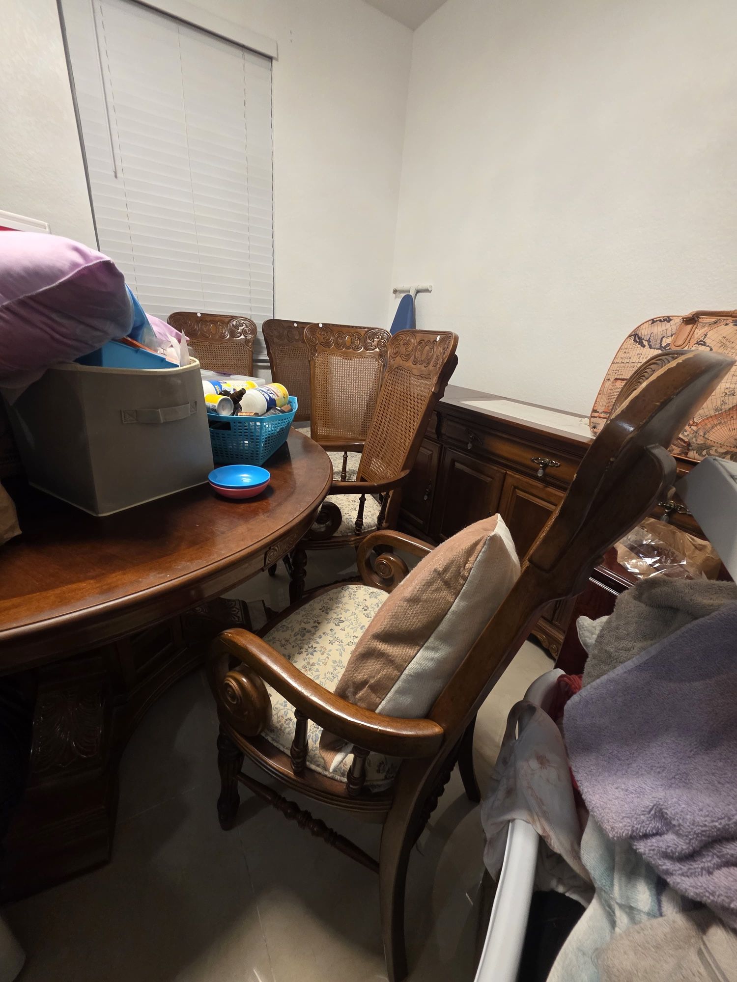 Dining Table Set/ Dresser