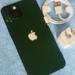 iPhone 13 ,  Factory Unlocked,  Excellent Condition Like New 