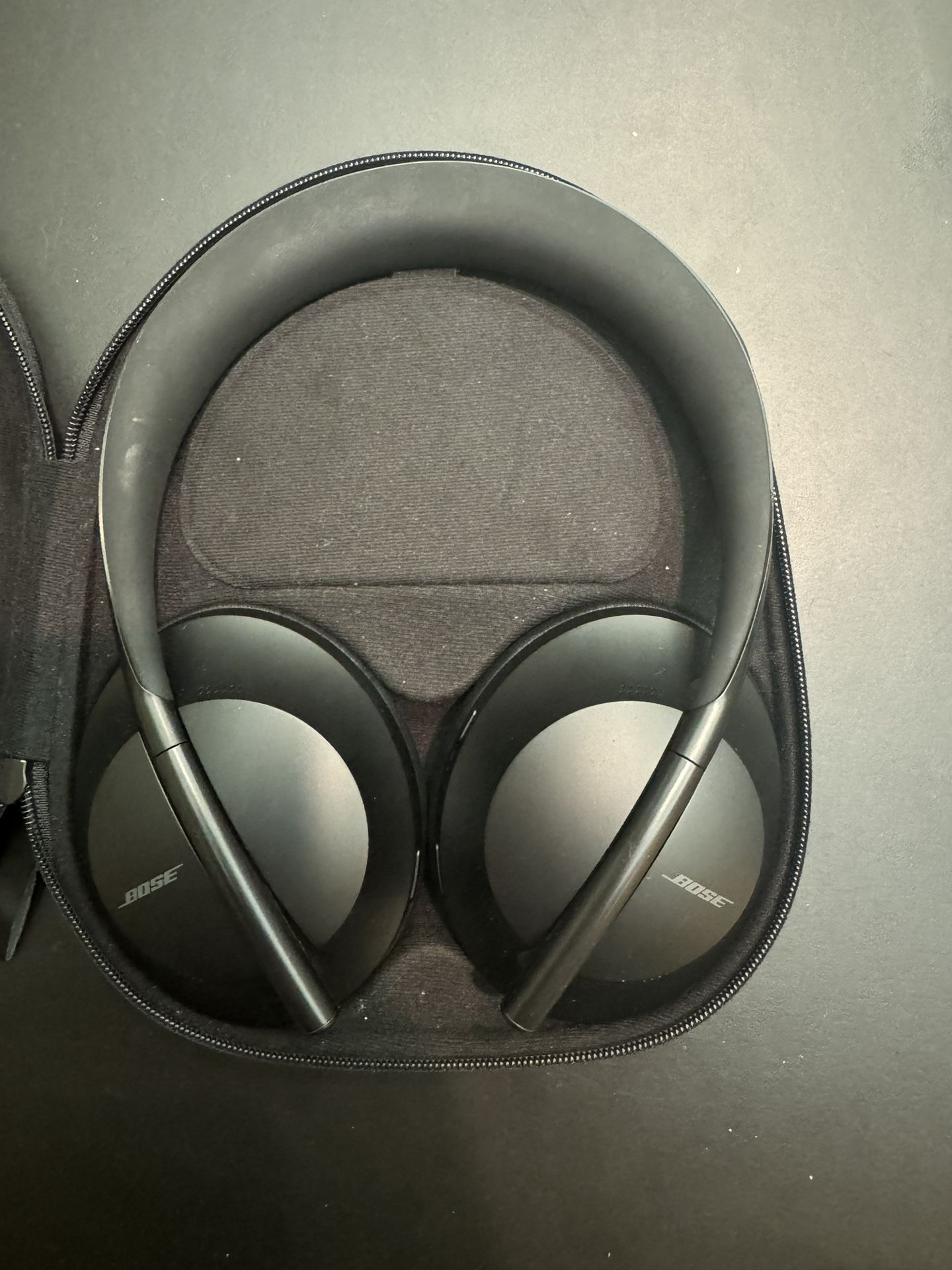 Bose Headphones Barley Used