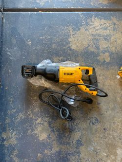 Dewalt 12 AMP Reciprocating Saw