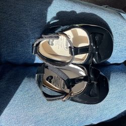Baby Shoes 4C