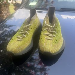 Yezzy Boost 