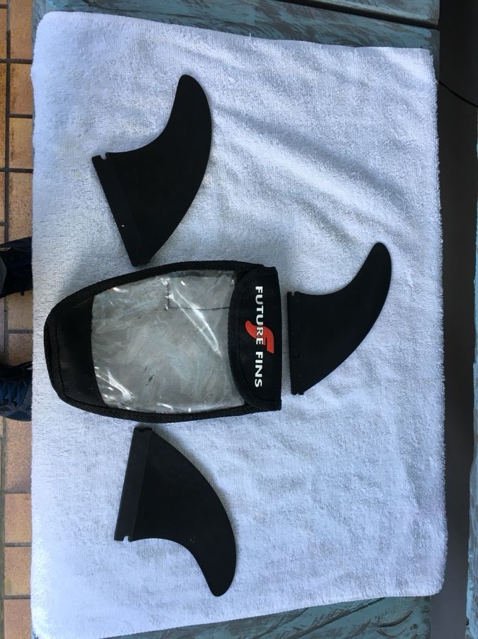 Fins for Tri-Fin surfboards. FEA 450. New.
